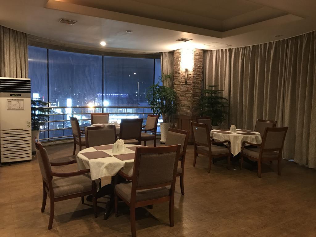 Hotel Ocean View Ulsan Bagian luar foto