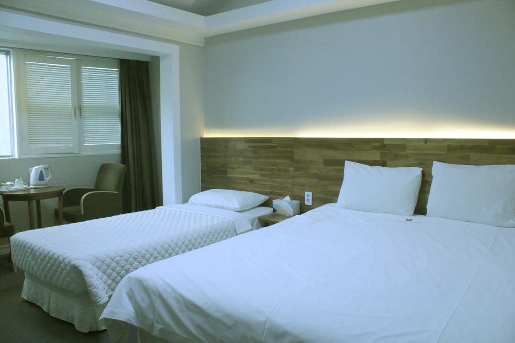 Hotel Ocean View Ulsan Bagian luar foto